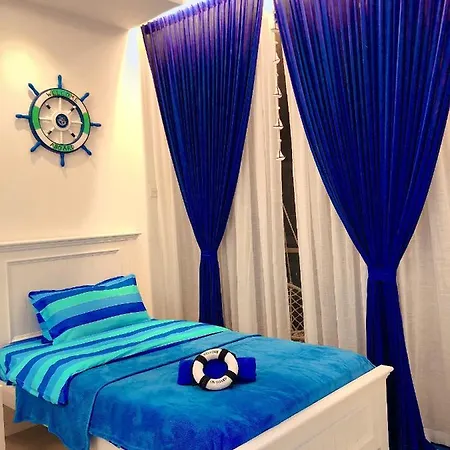 Cat City Mediterranean Theme City&Pool View Homestay 貓城地中海主題城市泳池風景民宿 Kuching Exterior photo