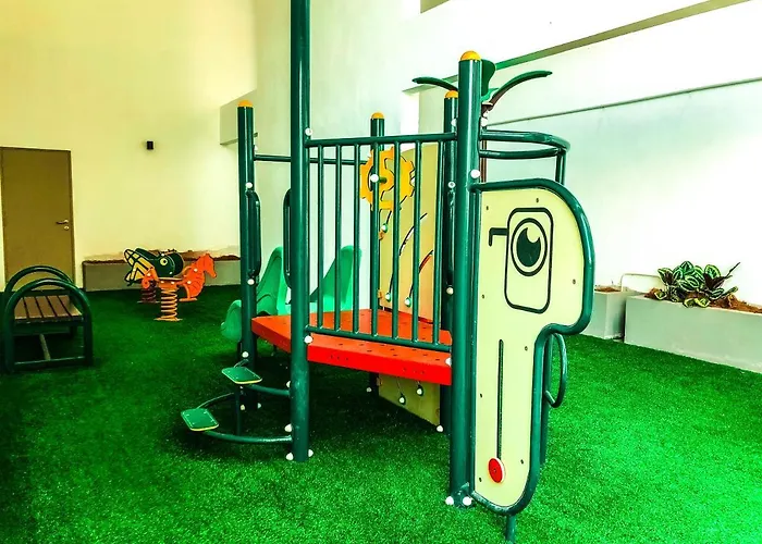 Cat City Mediterranean Theme City&Pool View Homestay 貓城地中海主題城市泳池風景民宿